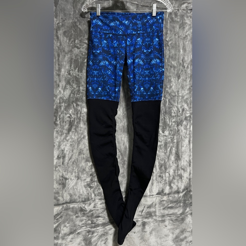 Alō Goddess Leggings